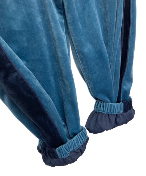 BlackEyePatch（ブラックアイパッチ）BlackEyePatch (ブラックアイパッチ) ベロアパンツ スカイブルー サイズ:Sの古着・服飾アイテム