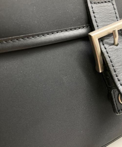 BURBERRY BLACK LABEL（バーバリーブラックレーベル）BURBERRY BLACK LABEL (バーバリーブラックレーベル) メッセンジャーバッグ ブラックの古着・服飾アイテム