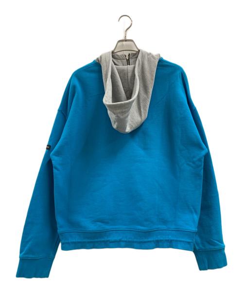 ANDERSSON BELL（アンダーソンベル）Andersson Bell (アンダーソンベル) ハーフジップパーカー ブルー×グレー サイズ:Lの古着・服飾アイテム