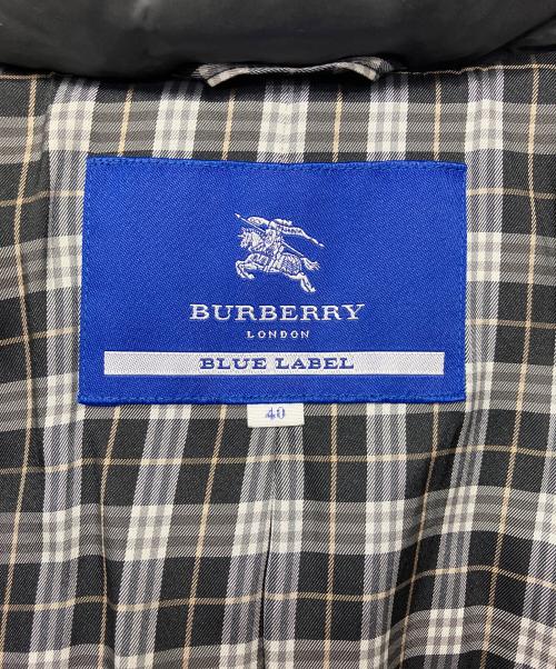 BURBERRY BLUE LABEL（バーバリー ブルー レーベル）BURBERRY BLUE LABEL (バーバリーロンドンブルーレーベル) ダウンコート ブラック サイズ:40の古着・服飾アイテム