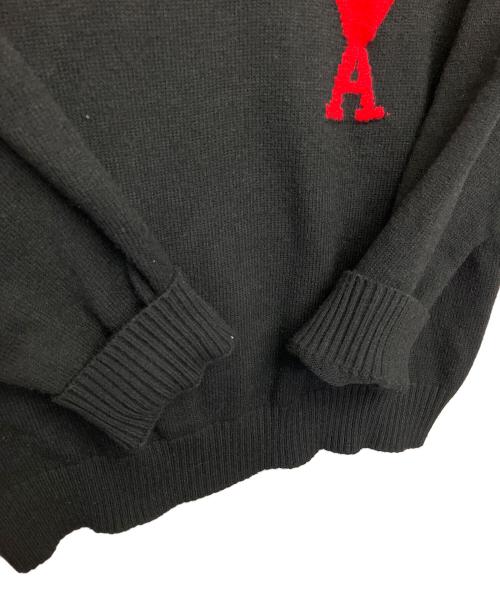 AMI Alexandre Mattiussi（アミアレクサンドルマテュッシ）AMI Alexandre Mattiussi (アミアレクサンドルマテュッシ) 刺繍入りニット ブラック サイズ:2XLの古着・服飾アイテム