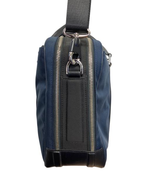 TUMI（トゥミ）TUMI (トゥミ) ビジネスバッグ ネイビーの古着・服飾アイテム