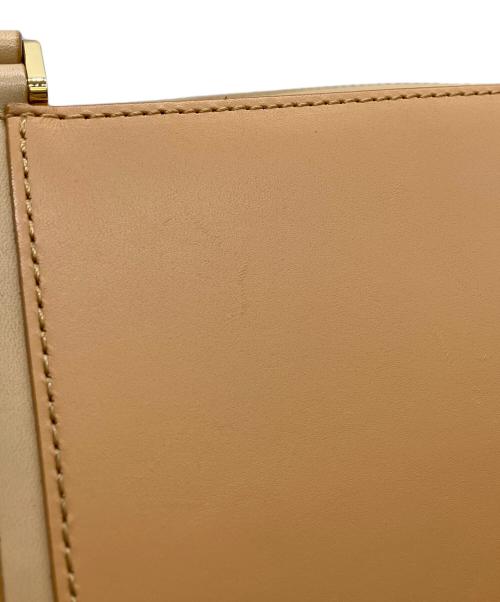 BURBERRY（バーバリー）BURBERRY (バーバリー) ハンドバッグ ベージュの古着・服飾アイテム