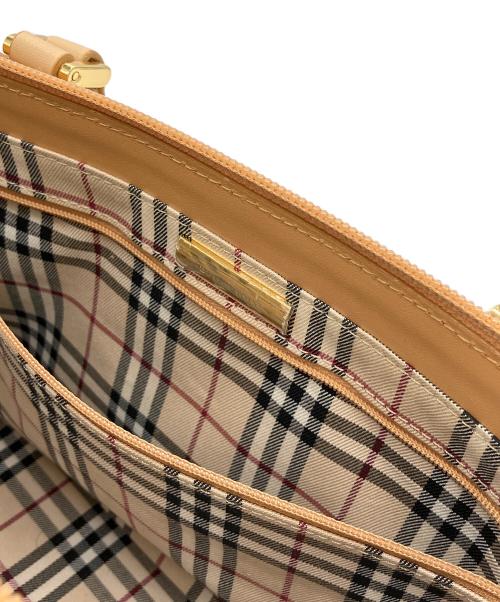 BURBERRY（バーバリー）BURBERRY (バーバリー) ハンドバッグ ベージュの古着・服飾アイテム
