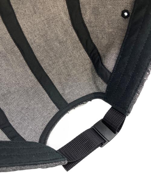 SUPREME（シュプリーム）SUPREME (シュプリーム) キャップ グレーの古着・服飾アイテム