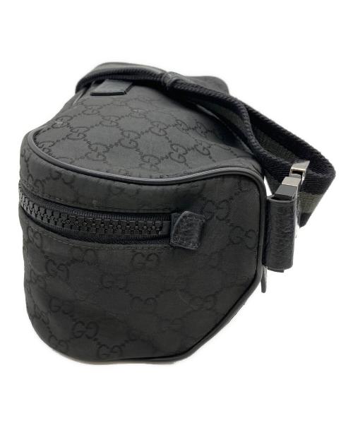 GUCCI（グッチ）GUCCI (グッチ) GGナイロン ショルダーバッグ ブラックの古着・服飾アイテム
