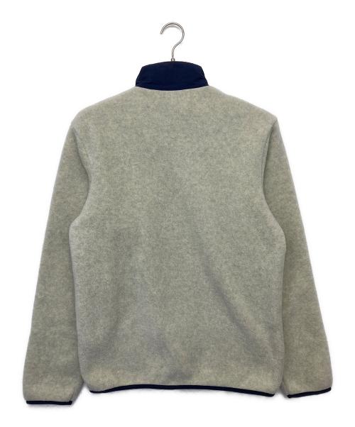 Patagonia（パタゴニア）Patagonia (パタゴニア) シンチラジャケット アイボリー サイズ:Sの古着・服飾アイテム
