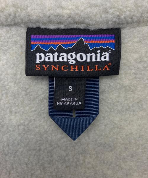 Patagonia（パタゴニア）Patagonia (パタゴニア) シンチラジャケット アイボリー サイズ:Sの古着・服飾アイテム