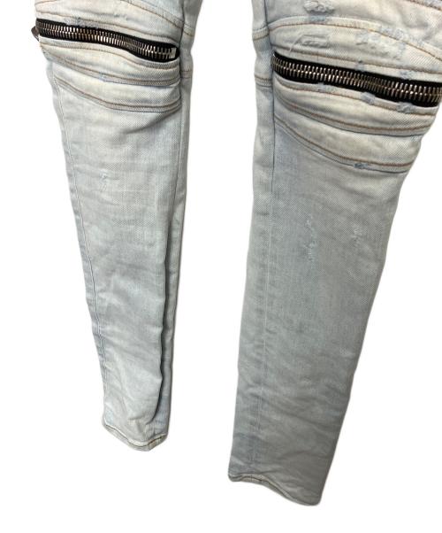 AMIRI（アミリ）AMIRI (アミリ) バンダナ　ﾀﾞﾒｰｼﾞ加工　デニムパンツ ライトブルー サイズ: 71cm (W28)の古着・服飾アイテム