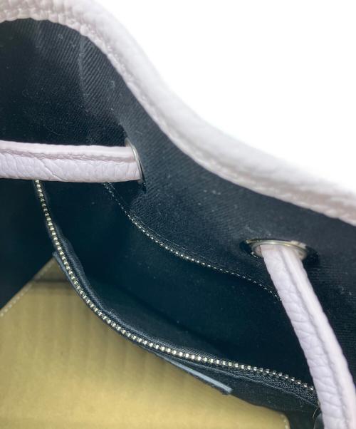 VASIC（ヴァジック）VASIC (ヴァジック) ショルダーバッグ ピンクの古着・服飾アイテム