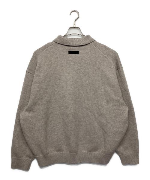 FOG ESSENTIALS（フィアオブゴッド エッセンシャル）FOG ESSENTIALS (フィアオブゴッド エッセンシャル) 厚手ニット ベージュ サイズ:Mの古着・服飾アイテム