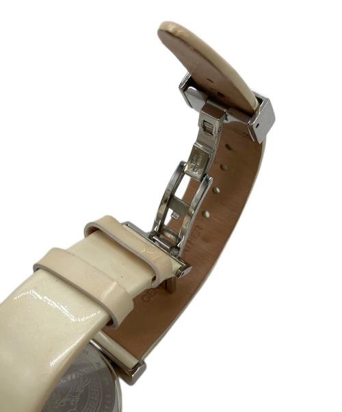 VERSACE（ヴェルサーチェ）VERSACE (ヴェルサーチェ) SWISS 腕時計 ミーアンダー ゴールドの古着・服飾アイテム