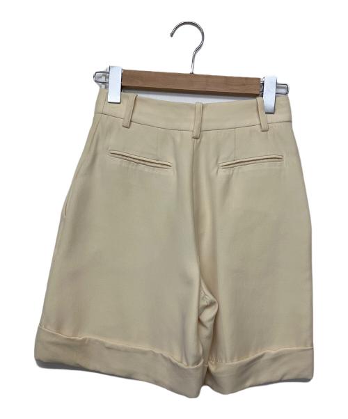 VALENTINO（ヴァレンティノ）VALENTINO (ヴァレンティノ) ハーフパンツ ベージュ サイズ:38の古着・服飾アイテム