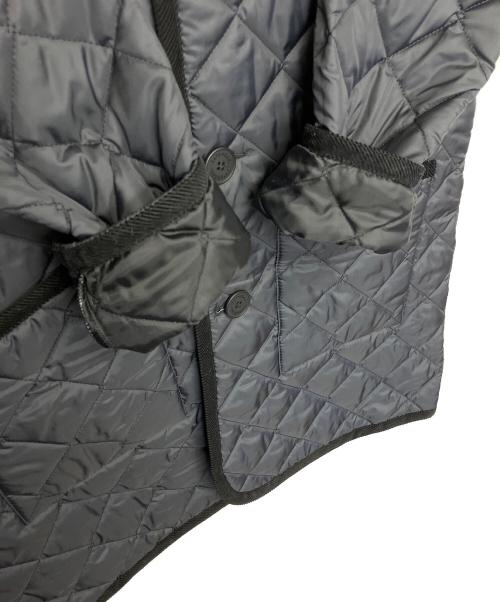 LAVENHAM（ラベンハム）LAVENHAM (ラベンハム) キルティングコート グレー サイズ:36の古着・服飾アイテム