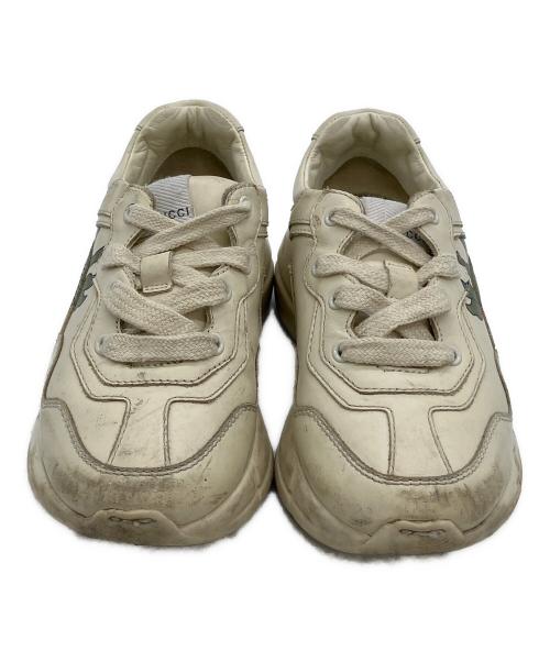 GUCCI（グッチ）GUCCI (グッチ) スニーカー ベージュ サイズ:18cmの古着・服飾アイテム