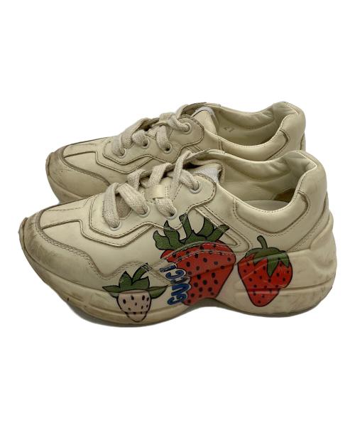 GUCCI（グッチ）GUCCI (グッチ) スニーカー ベージュ サイズ:18cmの古着・服飾アイテム