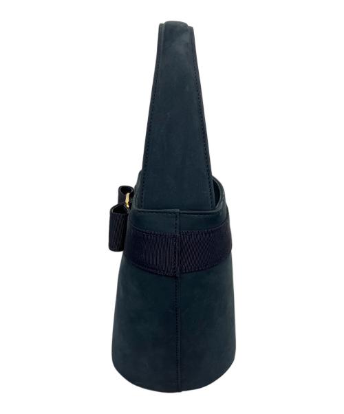 Salvatore Ferragamo（サルヴァトーレ フェラガモ）Salvatore Ferragamo (サルヴァトーレ フェラガモ) ヴァラ　ハンドバッグ ネイビーの古着・服飾アイテム