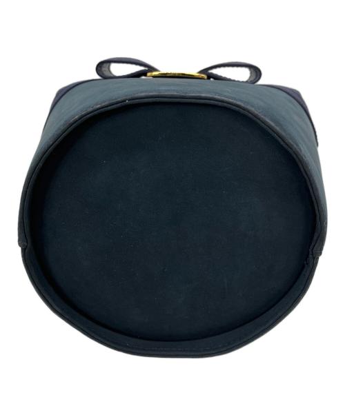 Salvatore Ferragamo（サルヴァトーレ フェラガモ）Salvatore Ferragamo (サルヴァトーレ フェラガモ) ヴァラ　ハンドバッグ ネイビーの古着・服飾アイテム