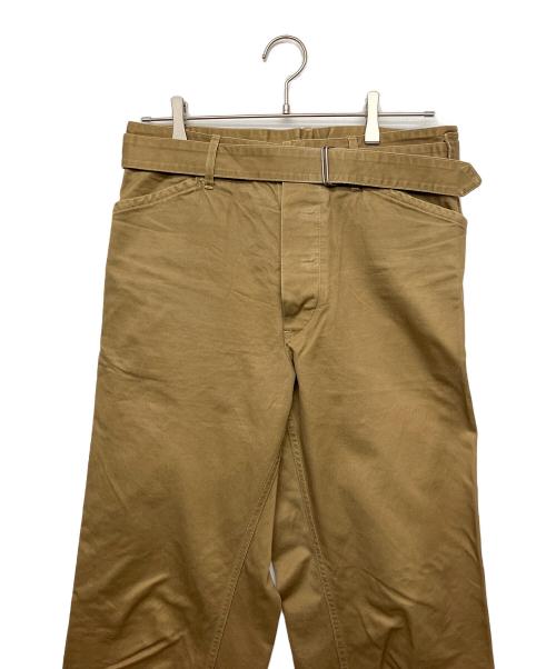 COMOLI（コモリ）COMOLI (コモリ) ベルテッドチノパンツ オリーブ サイズ:１の古着・服飾アイテム