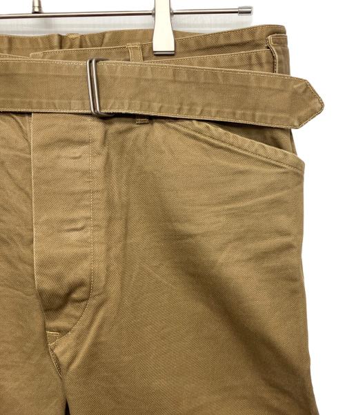 COMOLI（コモリ）COMOLI (コモリ) ベルテッドチノパンツ オリーブ サイズ:１の古着・服飾アイテム