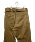 中古・古着 COMOLI (コモリ) ベルテッドチノパンツ オリーブ サイズ:１：10000円