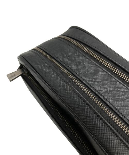 serapian（セラピアン）SERAPIAN (セラピアン) エヴォリューションレザー2ROOM　クラッチバッグ ブラックの古着・服飾アイテム