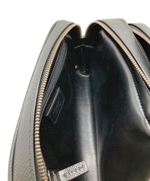 serapian（セラピアン）SERAPIAN (セラピアン) エヴォリューションレザー2ROOM　クラッチバッグ ブラックの古着・服飾アイテム