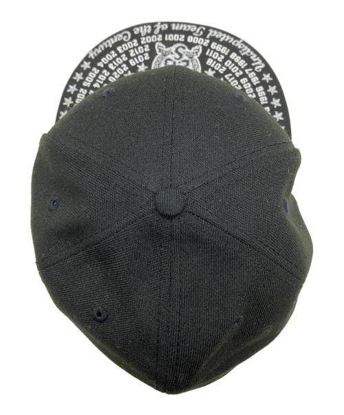 SUPREME（シュプリーム）SUPREME (シュプリーム) New Era (ニューエラ) 59FIFTY UNDISPUTED BOX LOGO② ブラック サイズ:58.7cmの古着・服飾アイテム