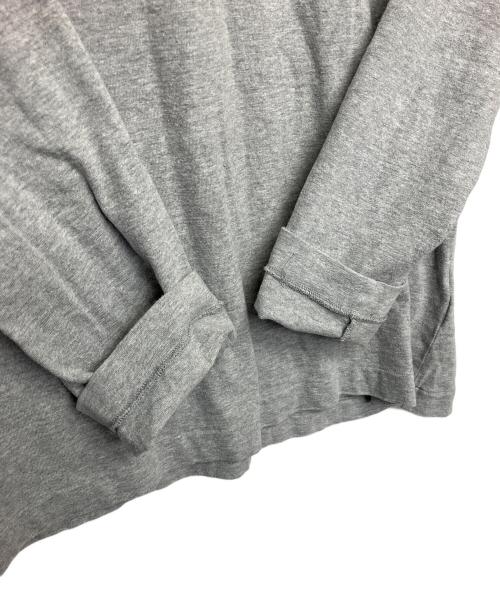 PLAY COMME des GARCONS（プレイコムデギャルソン）PLAY COMME des GARCONS (プレイコムデギャルソン) 長袖カットソー グレー サイズ:Lの古着・服飾アイテム