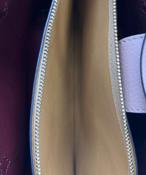 TORY BURCH（トリーバーチ）TORY BURCH (トリーバーチ) トリプルコンパートメント ピンクの古着・服飾アイテム