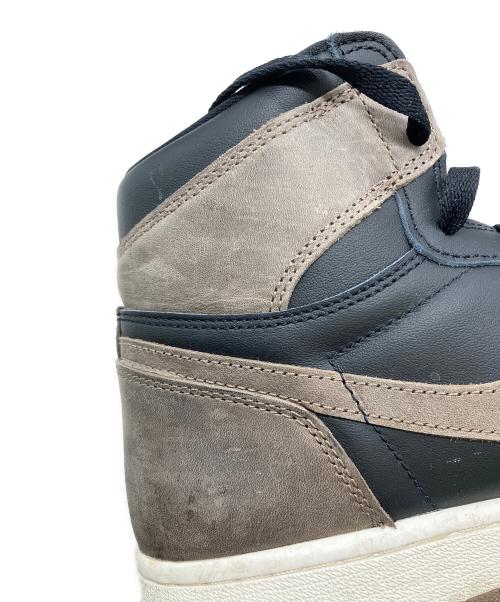 NIKE（ナイキ）NIKE (ナイキ) ハイカットスニーカー ブラウン サイズ:28cmの古着・服飾アイテム