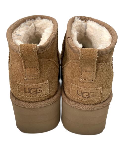 UGG（アグ）UGG (アグ) Classic Ultra Mini Platform　ショートブーツ ブラウン サイズ:24cmの古着・服飾アイテム