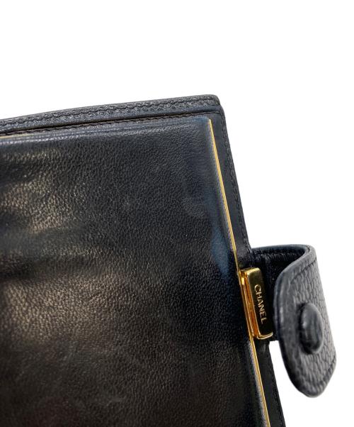 CHANEL（シャネル）CHANEL (シャネル) マトラッセ　2つ折り財布 ブラックの古着・服飾アイテム