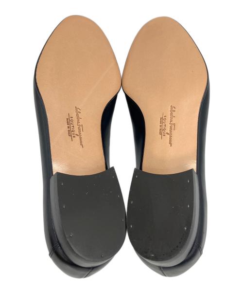 Salvatore Ferragamo（サルヴァトーレ フェラガモ）Salvatore Ferragamo (サルヴァトーレ フェラガモ) パンプス ブラック サイズ:5の古着・服飾アイテム