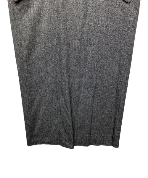 green label relaxing（グリーンレーベルリラクシング）green label relaxing (グリーンレーベルリラクシング) ジャンパースカート グレー サイズ:FREE 未使用品の古着・服飾アイテム