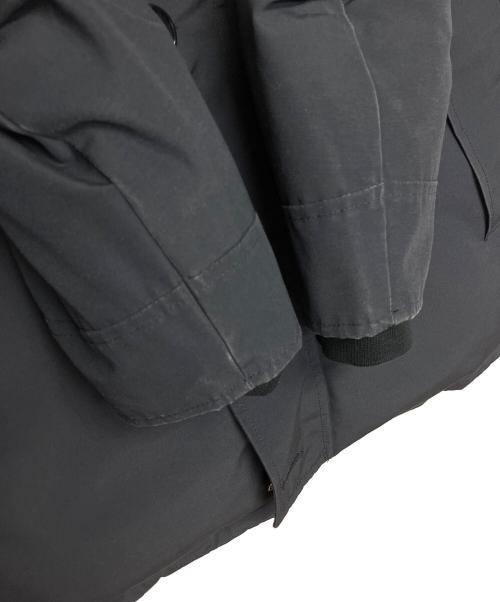 CANADA GOOSE（カナダグース）CANADA GOOSE (カナダグース) ダウンジャケット ネイビー サイズ:Sの古着・服飾アイテム