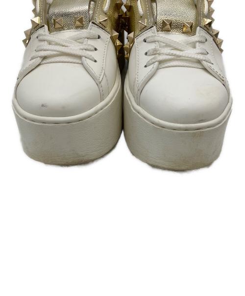 VALENTINO（ヴァレンティノ）VALENTINO (ヴァレンティノ) フラットフォームスニーカー ホワイト サイズ: 37 1/2の古着・服飾アイテム