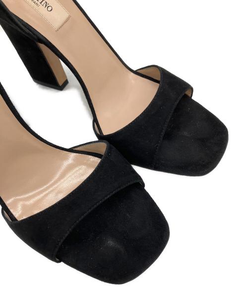 VALENTINO（ヴァレンティノ）VALENTINO (ヴァレンティノ) アンクルストラップサンダル ブラック サイズ:38の古着・服飾アイテム