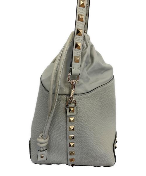 VALENTINO GARAVANI（ヴァレンティノ・ガラヴァーニ）VALENTINO GARAVANI (ヴァレンティノ・ガラヴァーニ) 巾着ショルダーバッグ ライトグレーの古着・服飾アイテム