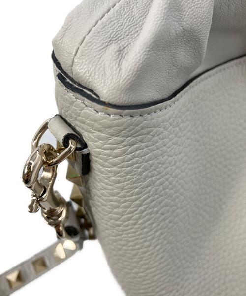 VALENTINO GARAVANI（ヴァレンティノ・ガラヴァーニ）VALENTINO GARAVANI (ヴァレンティノ・ガラヴァーニ) 巾着ショルダーバッグ ライトグレーの古着・服飾アイテム