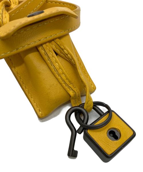 BOTTEGA VENETA（ボッテガベネタ）BOTTEGA VENETA (ボッテガベネタ) イントレチャート ショルダーバッグ イエローの古着・服飾アイテム