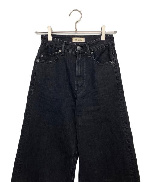 YANUK（ヤヌーク）YANUK (ヤヌーク) カーブテーパード LAURA　デニムパンツ ブラック サイズ:W23の古着・服飾アイテム