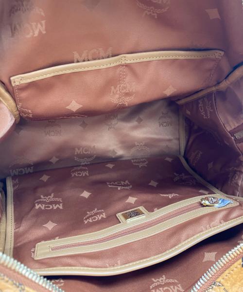 MCM（エムシーエム）MCM (エムシーエム) リュック ベージュの古着・服飾アイテム