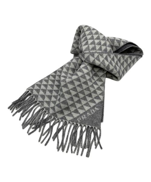PRADA（プラダ）PRADA (プラダ) マフラー グレーの古着・服飾アイテム