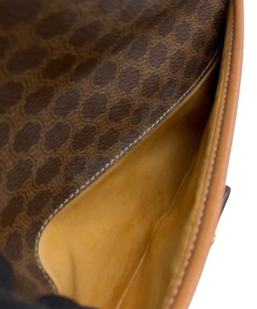 CELINE（セリーヌ）CELINE (セリーヌ) マカダム　ショルダーバッグ ブラウンの古着・服飾アイテム