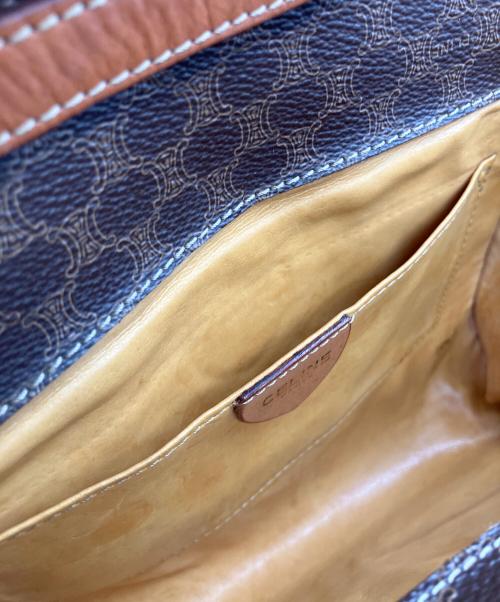CELINE（セリーヌ）CELINE (セリーヌ) マカダム　ショルダーバッグ ブラウンの古着・服飾アイテム
