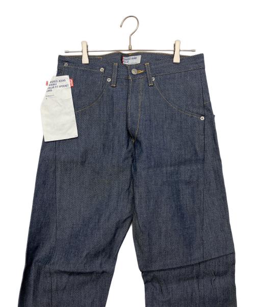 LEVI'S（リーバイス）LEVI'S (リーバイス) デニムパンツ ネイビー サイズ:81cm (W32) 未使用品の古着・服飾アイテム