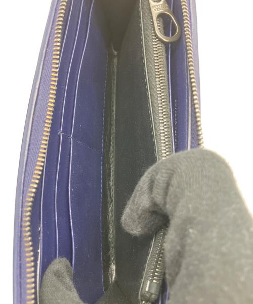 BOTTEGA VENETA（ボッテガベネタ）BOTTEGA VENETA (ボッテガベネタ) イントレチャート　長財布 ネイビーの古着・服飾アイテム