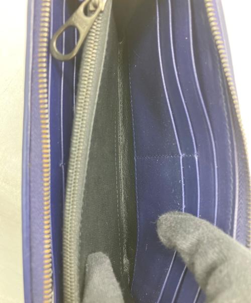 BOTTEGA VENETA（ボッテガベネタ）BOTTEGA VENETA (ボッテガベネタ) イントレチャート　長財布 ネイビーの古着・服飾アイテム