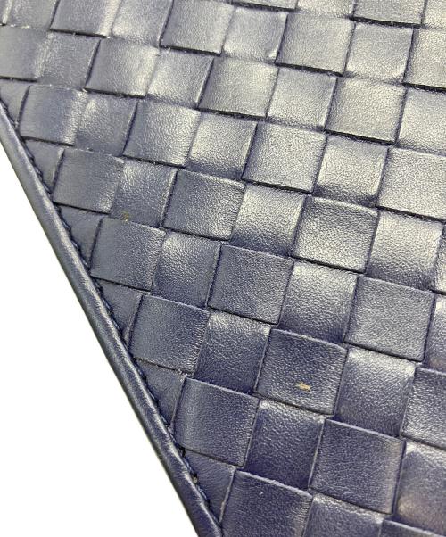 BOTTEGA VENETA（ボッテガベネタ）BOTTEGA VENETA (ボッテガベネタ) イントレチャート　長財布 ネイビーの古着・服飾アイテム